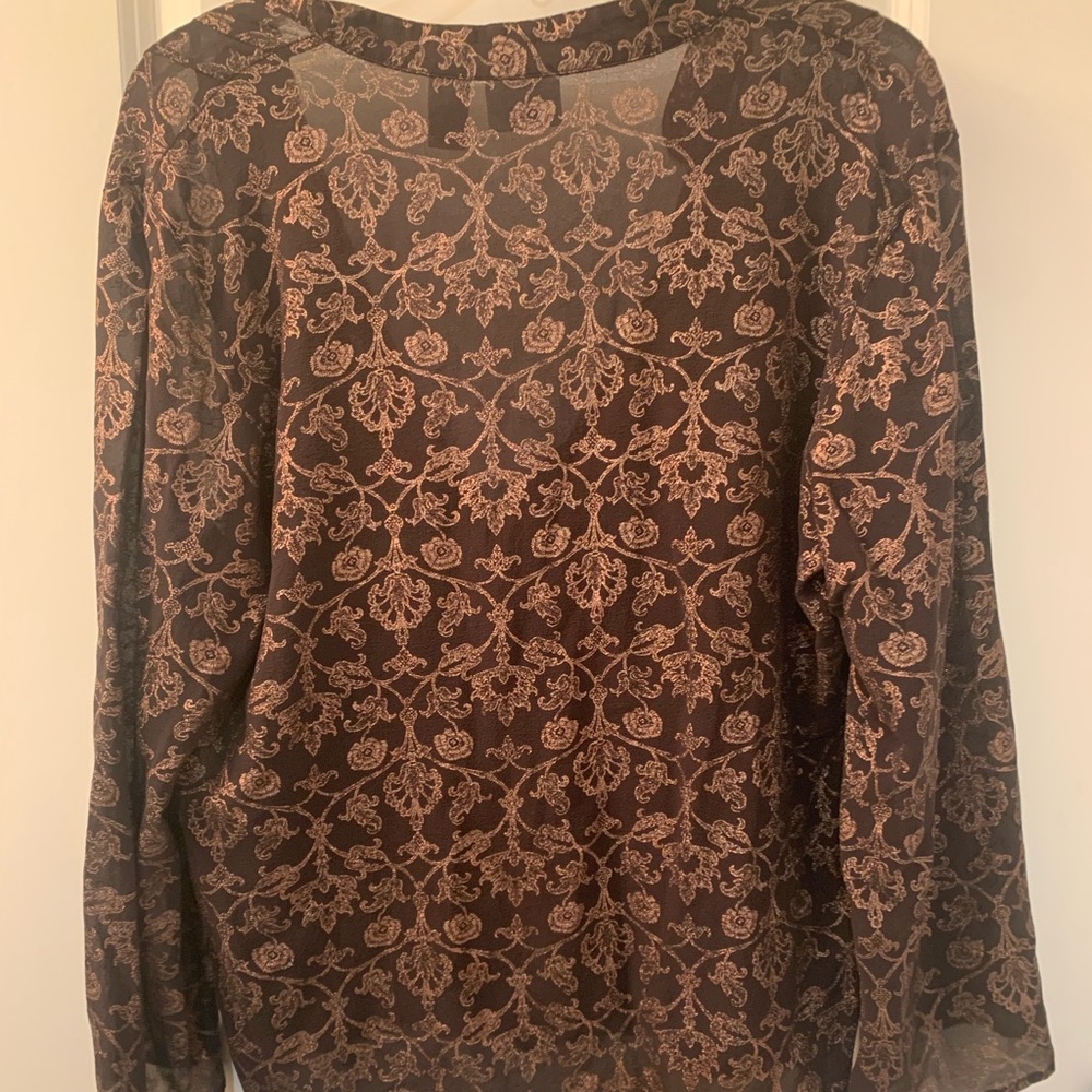Chico’s Sheer Top - Picture 3 of 3